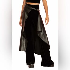 Blackmilk layer over skirt - small